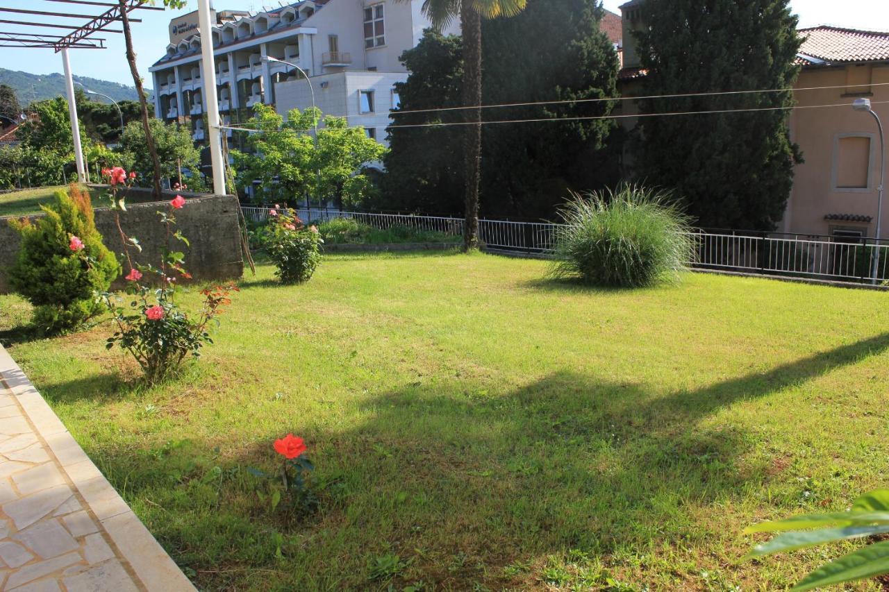 Apartments With A Parking Space Lovran, Opatija - 7705 エクステリア 写真