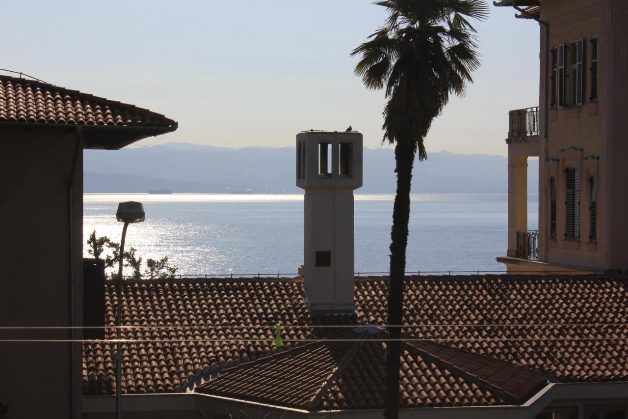 Apartments With A Parking Space Lovran, Opatija - 7705 エクステリア 写真
